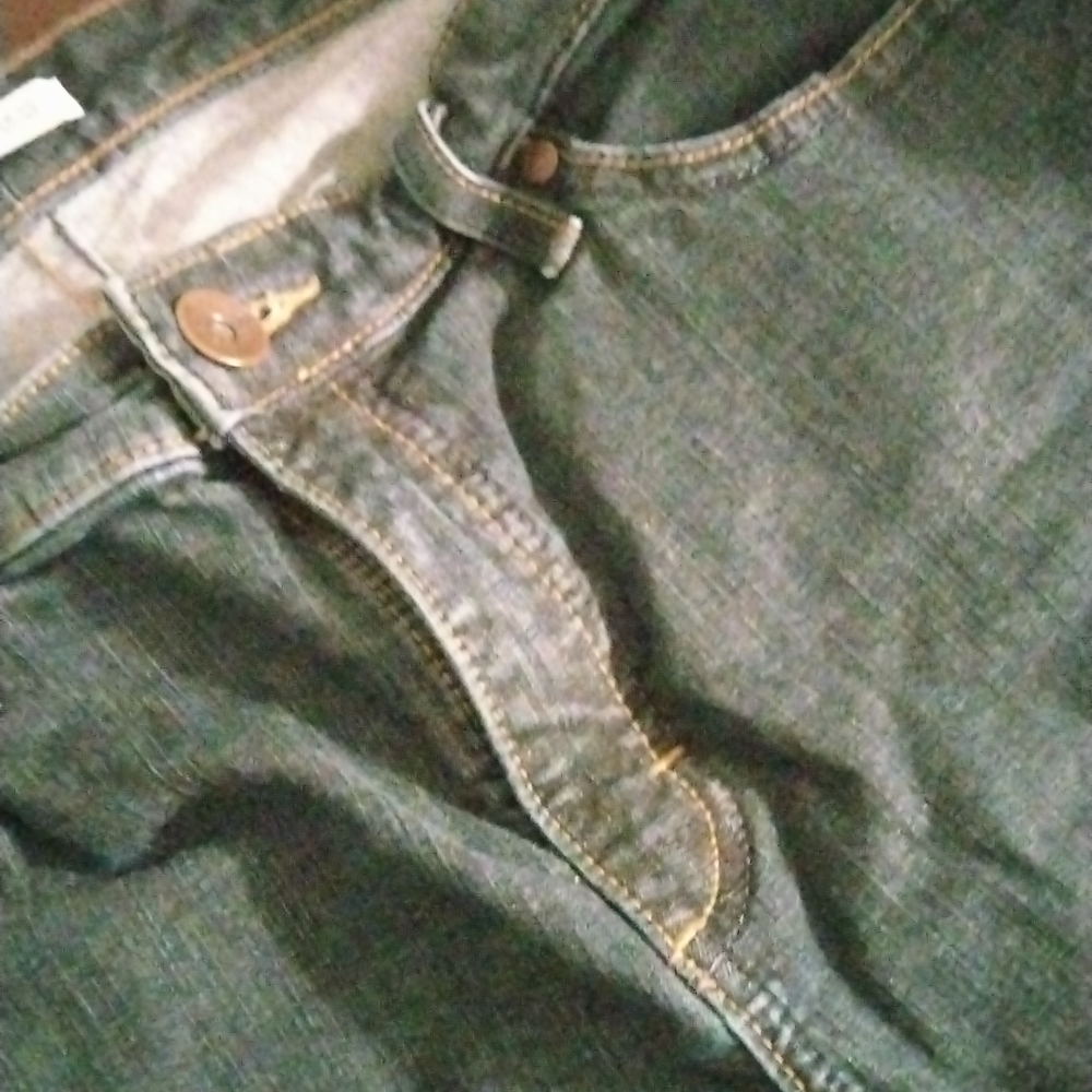 Woman's lee denim short bootleg jeans